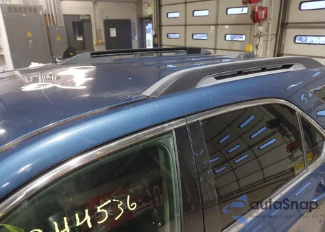 2017 Chevrolet Equinox Lt z USA, uszkodzony, nr VIN 2GNALCEK9H6107162